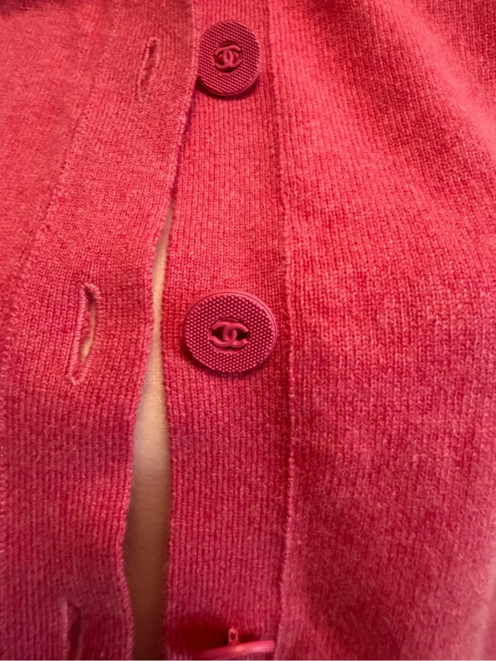 CHANEL Vintage 2014 Pink 100% Cashmere Cropped Cardigan 38 Extra Button